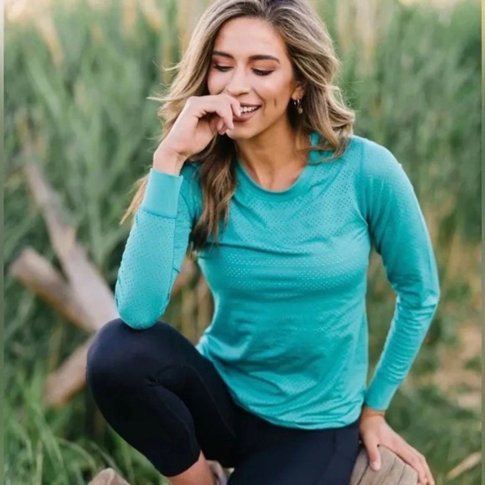 ZYIA 🌙 Teal Chill Long-Sleeve Tee